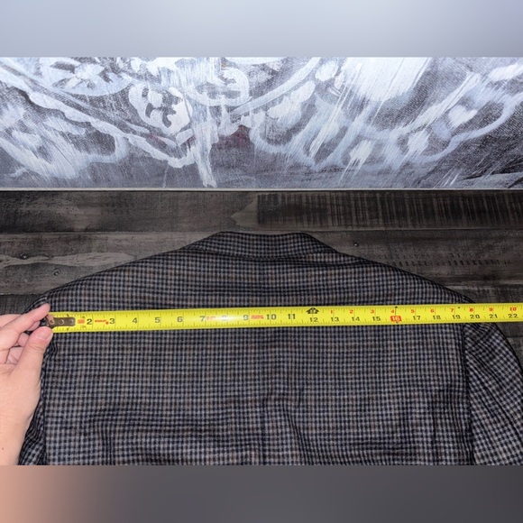 Ermenegildo Zegna 100% Wool Plaid Print Blazer for MEN​​ - Picture 14 of 15